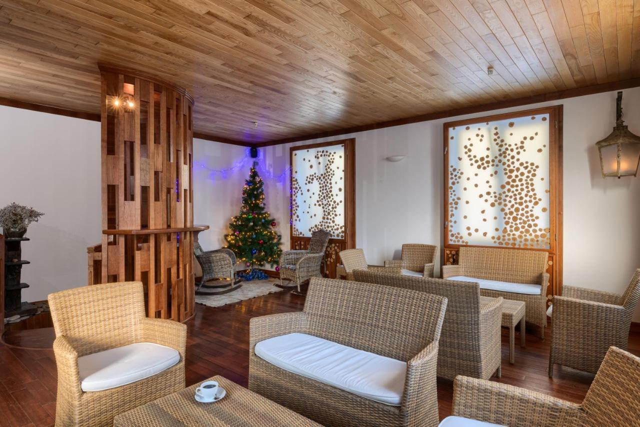 Lavanda Country Club Tatariv Kültér fotó